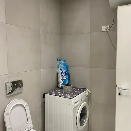 Blloku Apartman Tirana